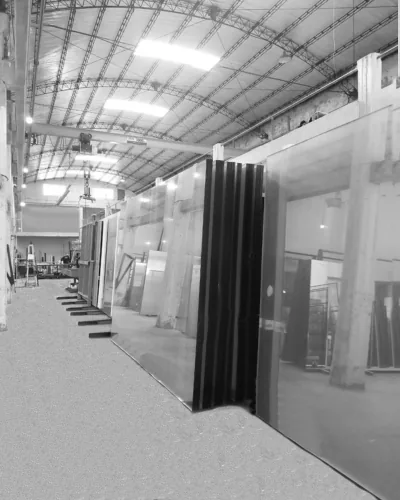 Perfiler&iacute;a de aluminio en dep&oacute;sito